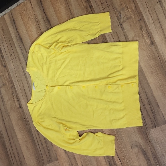 HALOGEN Bright Yellow Rayon Nylon Prism Button 3/4 Sleeve Scoop Neck Cardigan - Picture 4 of 9